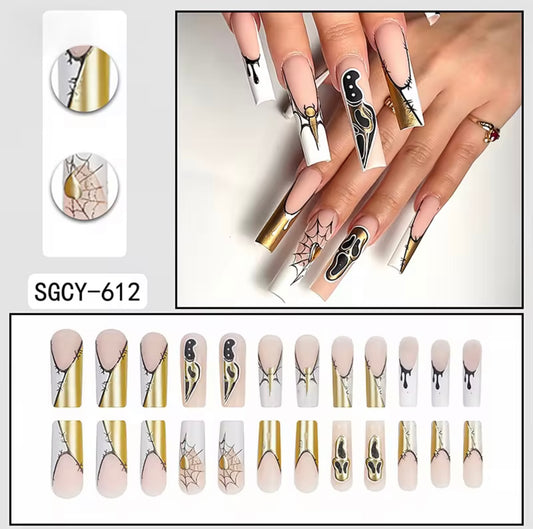 Gold & White Scream Press on nails